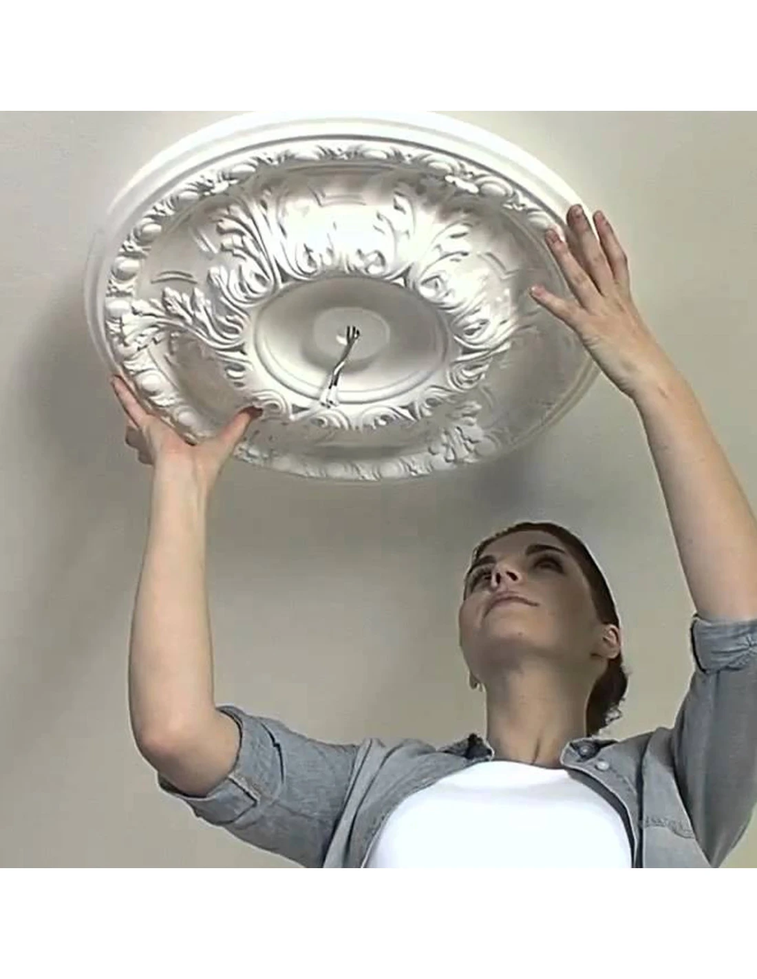 Rosone In Polistirolo Per Soffitto E Parete Mod. Elena Diam.63 Cm 10 Rosone In Polistirolo Per Soffitto E Parete Mod. Elena Diam.63 Cm - immagine 8